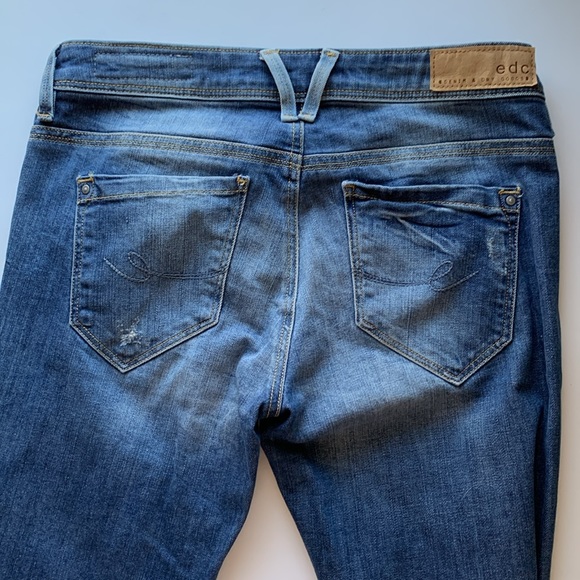 edc Denim & Dry Goods by Esprit Colorblock Jeans Light Dark Blue Patch - Picture 11 of 14